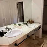 Lägenhet Impeccable Large With Immense Terrace And Private Garden Overlooking The Mountain, Featuring 2 Bedrooms And Sleeping Up To 4 Guests Located 100 Meters From Plaza Maestranza Marbella