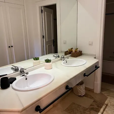 Appartement Impeccable Large With Immense Terrace And Private Garden Overlooking The Mountain, Featuring 2 Bedrooms And Sleeping Up To 4 Guests Located 100 Meters From Plaza Maestranza Marbella