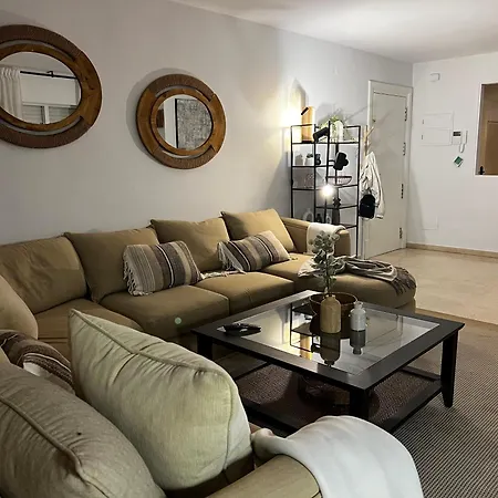 Impeccable Large With Immense Terrace And Private Garden Overlooking The Mountain, Featuring 2 Bedrooms And Sleeping Up To 4 Guests Located 100 Meters From Plaza Maestranza * Marbella