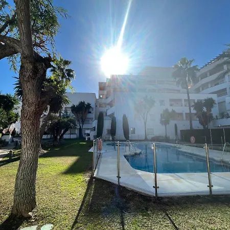 Apartment Impeccable Large With Immense Terrace And Private Garden Overlooking The Mountain, Featuring 2 Bedrooms And Sleeping Up To 4 Guests Located 100 Meters From Plaza Maestranza