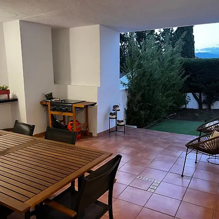 Appartement Impeccable Large With Immense Terrace And Private Garden Overlooking The Mountain, Featuring 2 Bedrooms And Sleeping Up To 4 Guests Located 100 Meters From Plaza Maestranza Marbellac