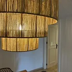 Impeccable Large With Immense Terrace And Private Garden Overlooking The Mountain, Featuring 2 Bedrooms And Sleeping Up To 4 Guests Located 100 Meters From Plaza Maestranza מארבלה
