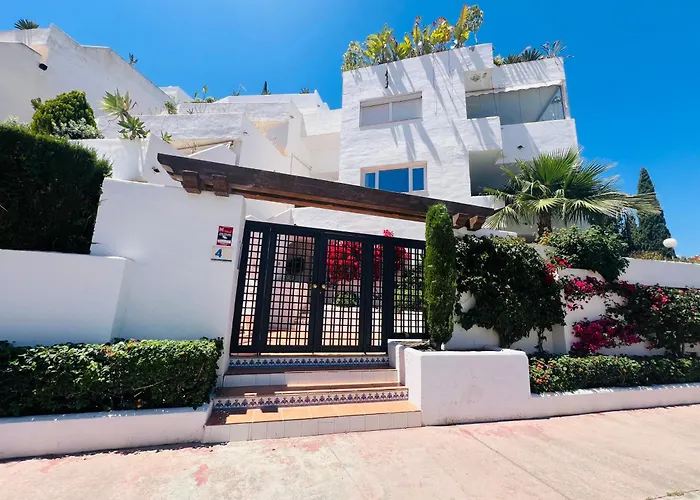 Impeccable Large With Immense Terrace And Private Garden Overlooking The Mountain, Featuring 2 Bedrooms And Sleeping Up To 4 Guests Located 100 Meters From Plaza Maestranza *